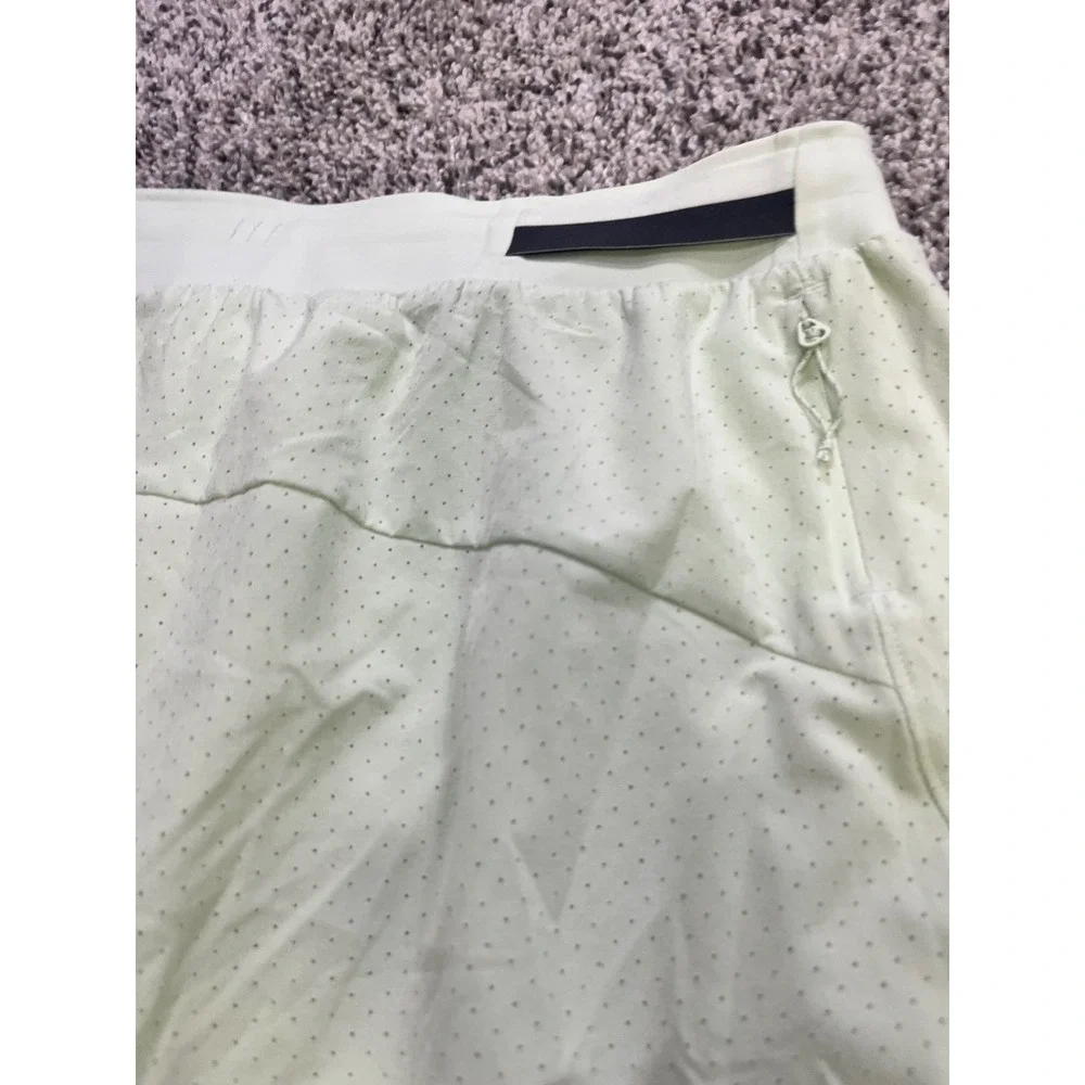 Lululemon Fast and Free High-Rise Short Women's Medium Lemongrass 6